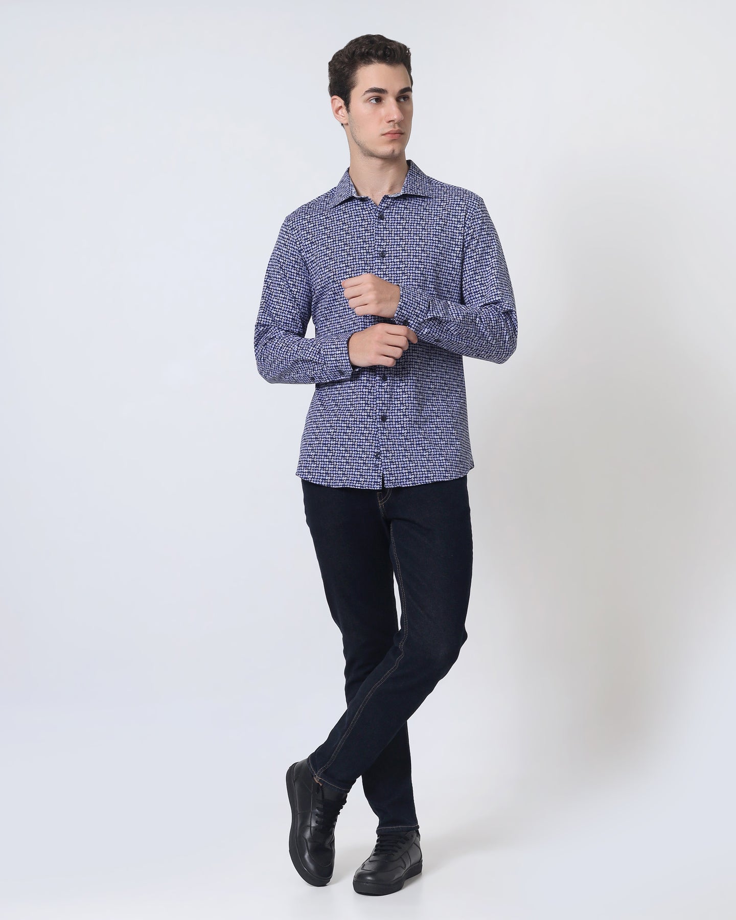Quieti Modern Fit, Navy Geo Digital Print, Long Sleeve Knit Shirt in Woven style